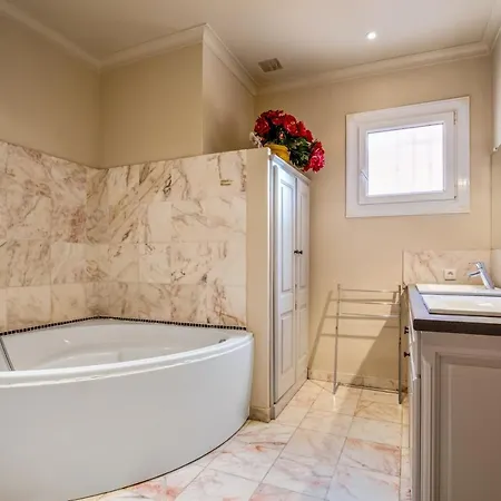 וילה De 6 Chambres Avec Piscine Privee Jardin Clos Et Wifi A Cournonterral
